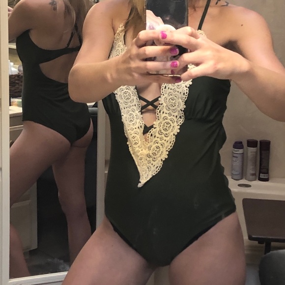 Army green with lace one piece swimsuit - Picture 6 of 7
